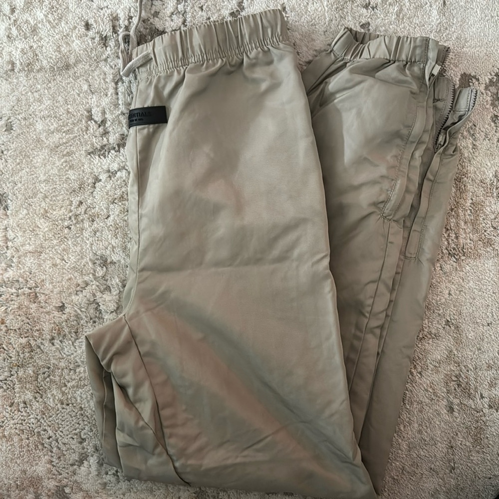 Essentials fear of God track pants Gently worn size 14/16